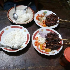 Makanan kas solo kota budaya ytu